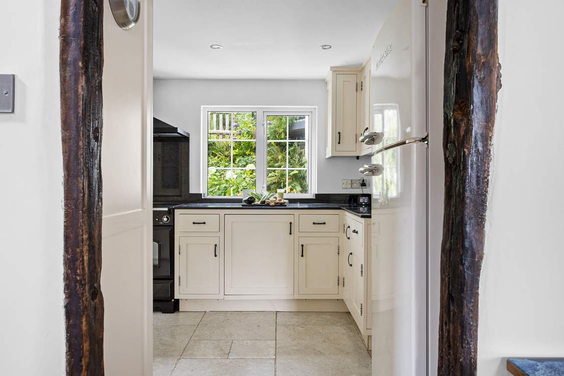 There are some lovely quintessential cottage features.