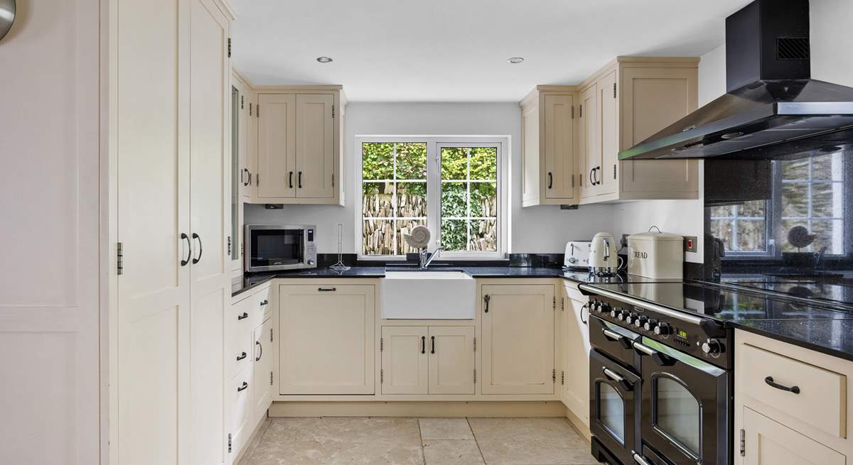 The kitchen has a Range cooker - perfect for feeding the family.