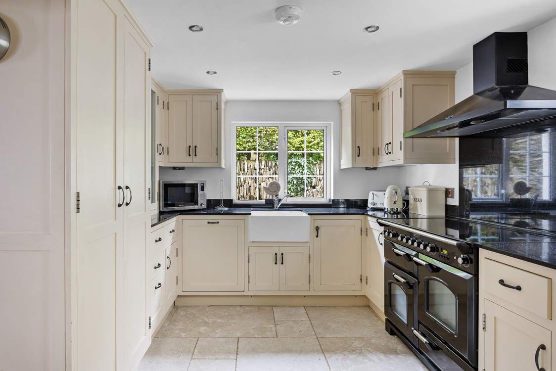 The kitchen has a Range cooker - perfect for feeding the family.
