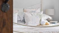 Oh so pretty bedroom 2.