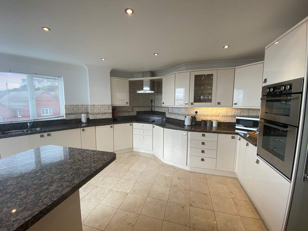 The kitchen has oodles of space.