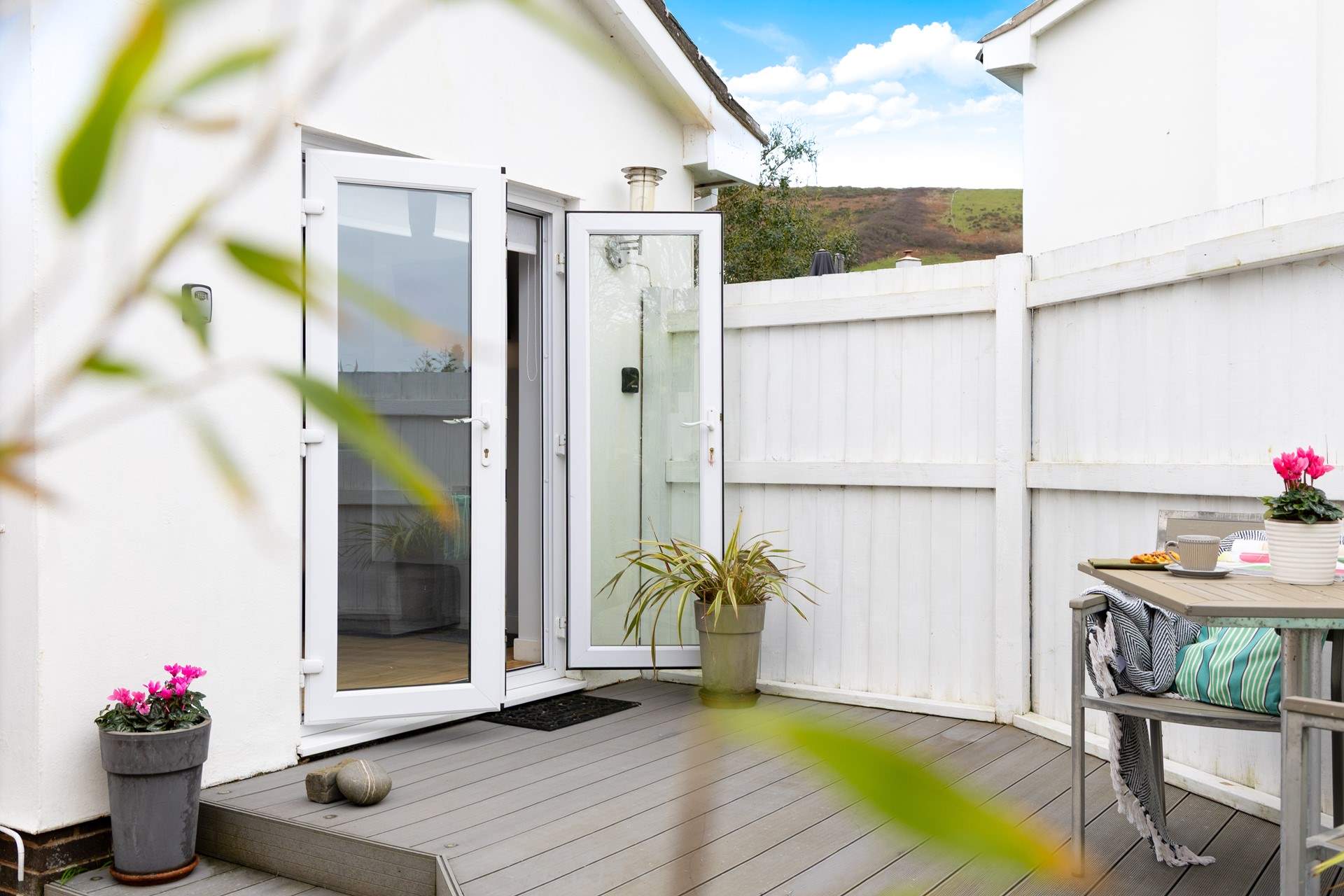 Such a lovely spot to enjoy the Devonshire sunshine.