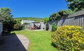 Enjoy al fresco dining in the garden.  - Thumbnail Image