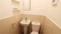 There is a handy cloakroom. 