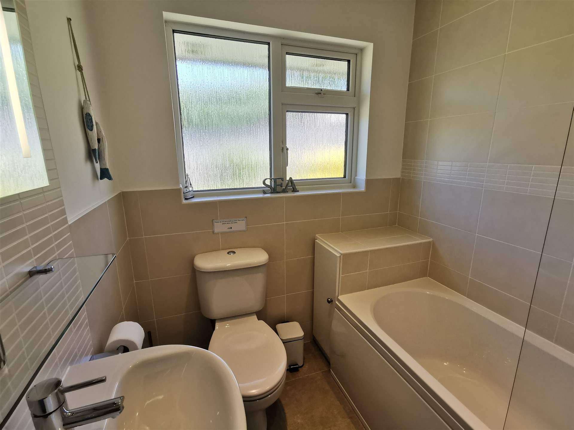 The family bathroom. 