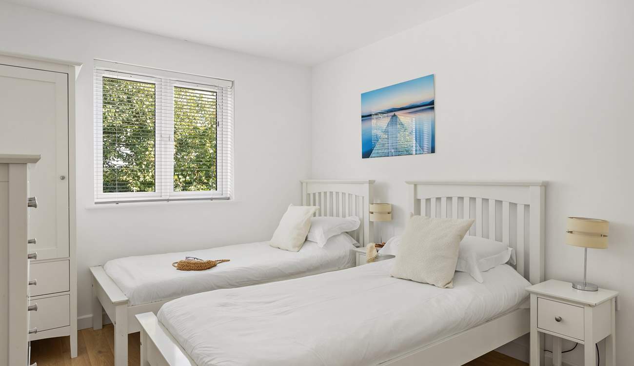 The ground floor twin also boasts an en suite shower-room.