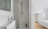 The en suite Shower-room. - Thumbnail Image