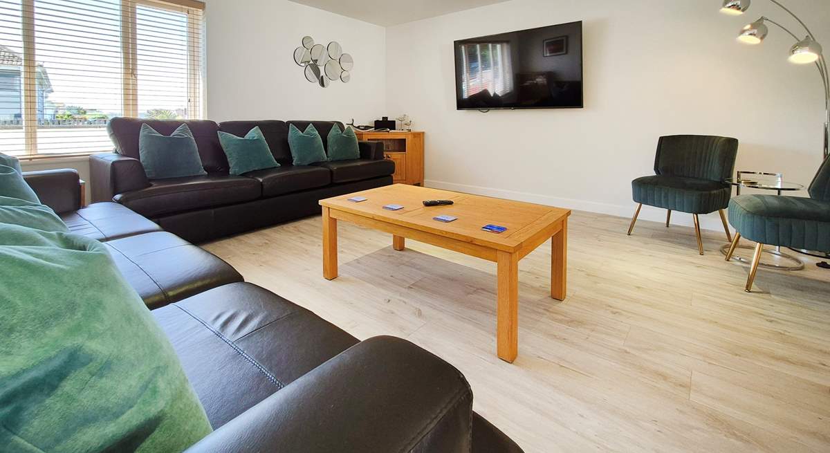 The ground floor is open plan, perfect for sociable holidays. 