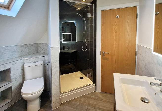 You will also find a ground floor shower-room. 