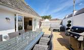 Al fresco dining, the perfect holiday pastime.  - Thumbnail Image
