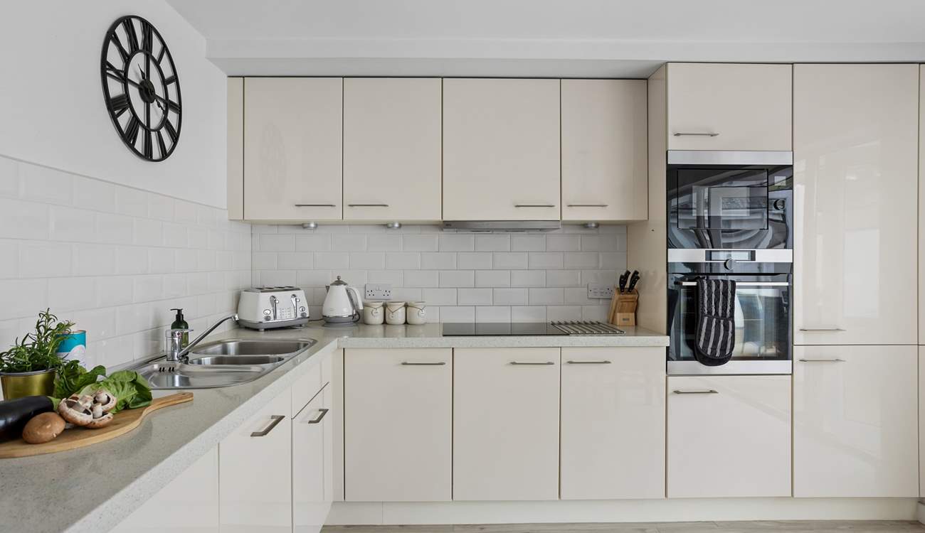 The kitchen has all the equipment you will need.