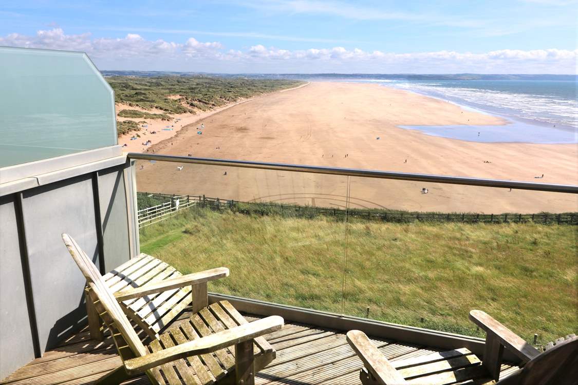 15 Ocean Point has spectacular views over the sandy beach at Saunton Sands.