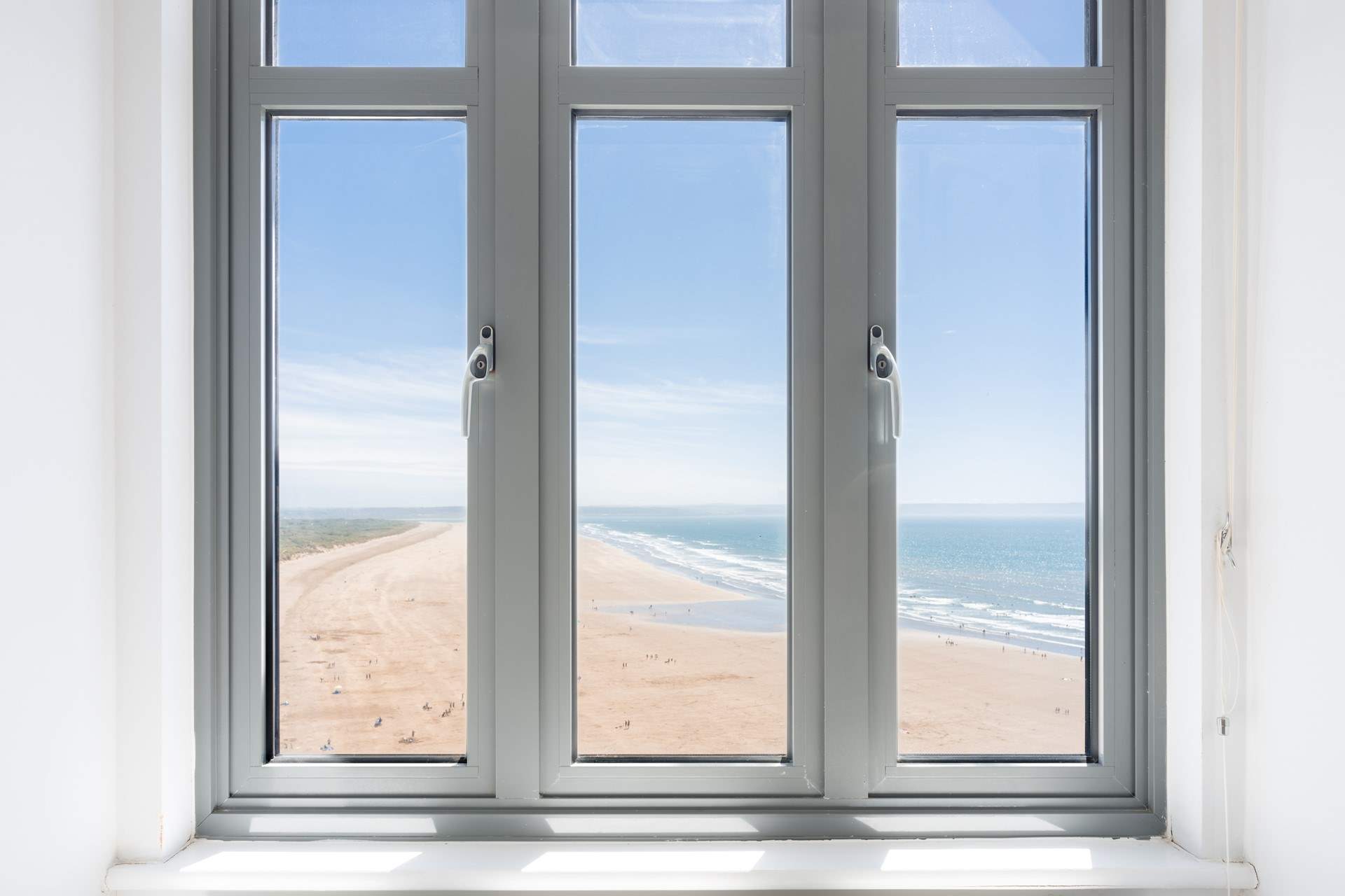 Wake up to these magnificent views in bedroom 1.