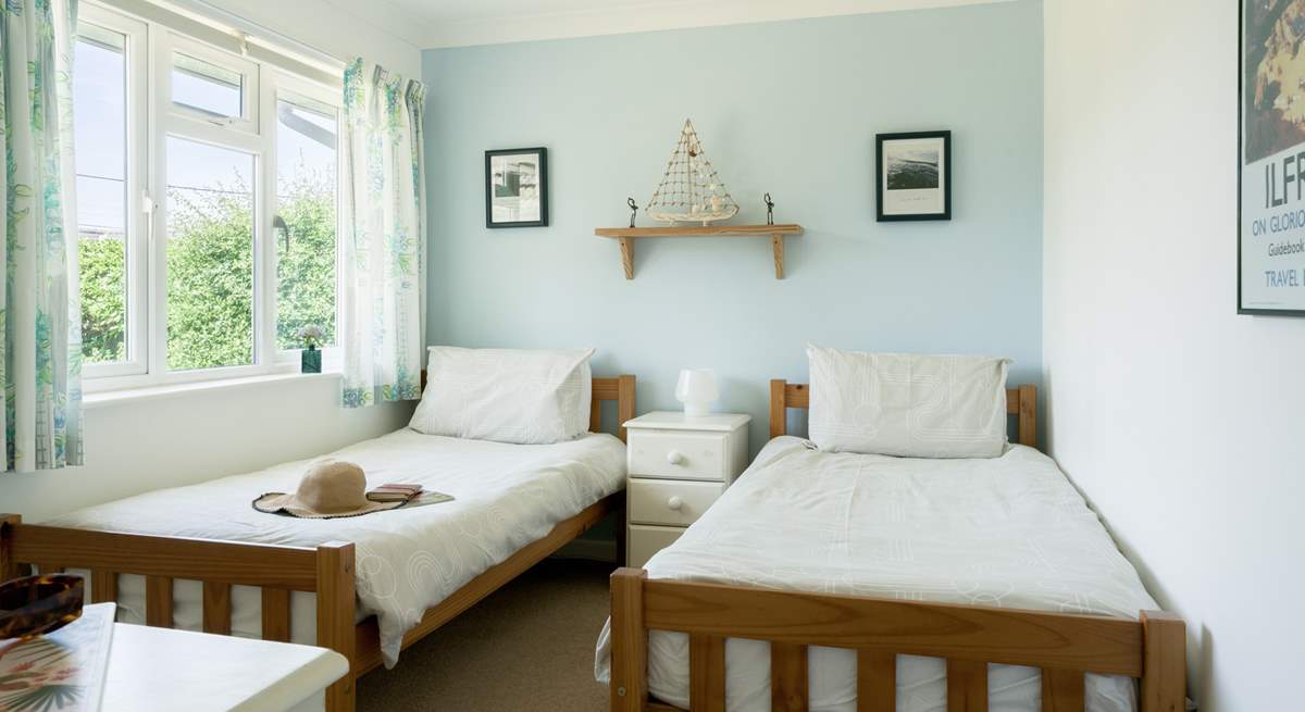 The pretty twin bedded room. 