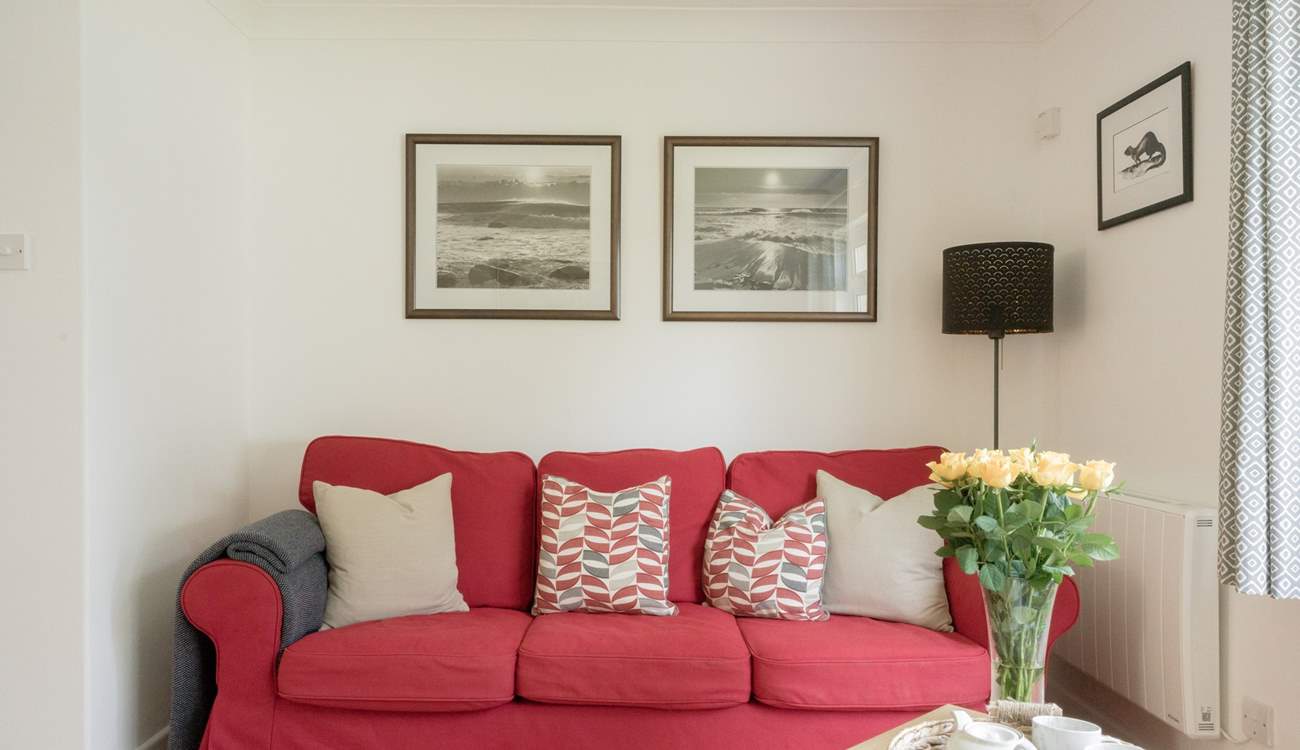 Snuggle up on the sofa and watch a movie on the Smart TV.