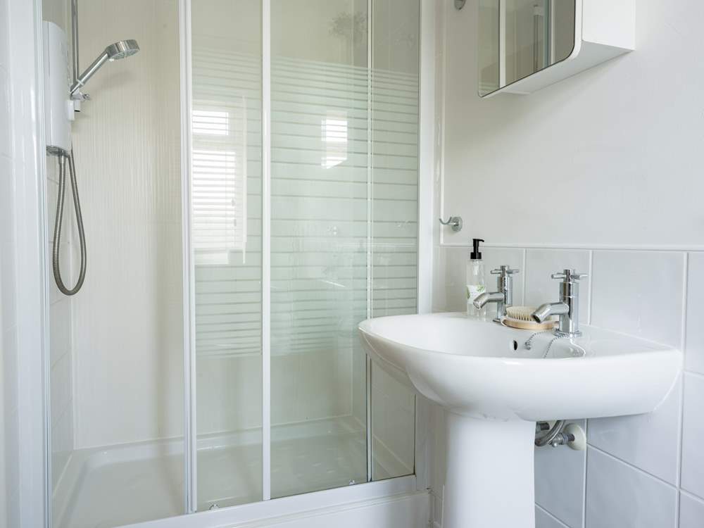 The en suite shower room.