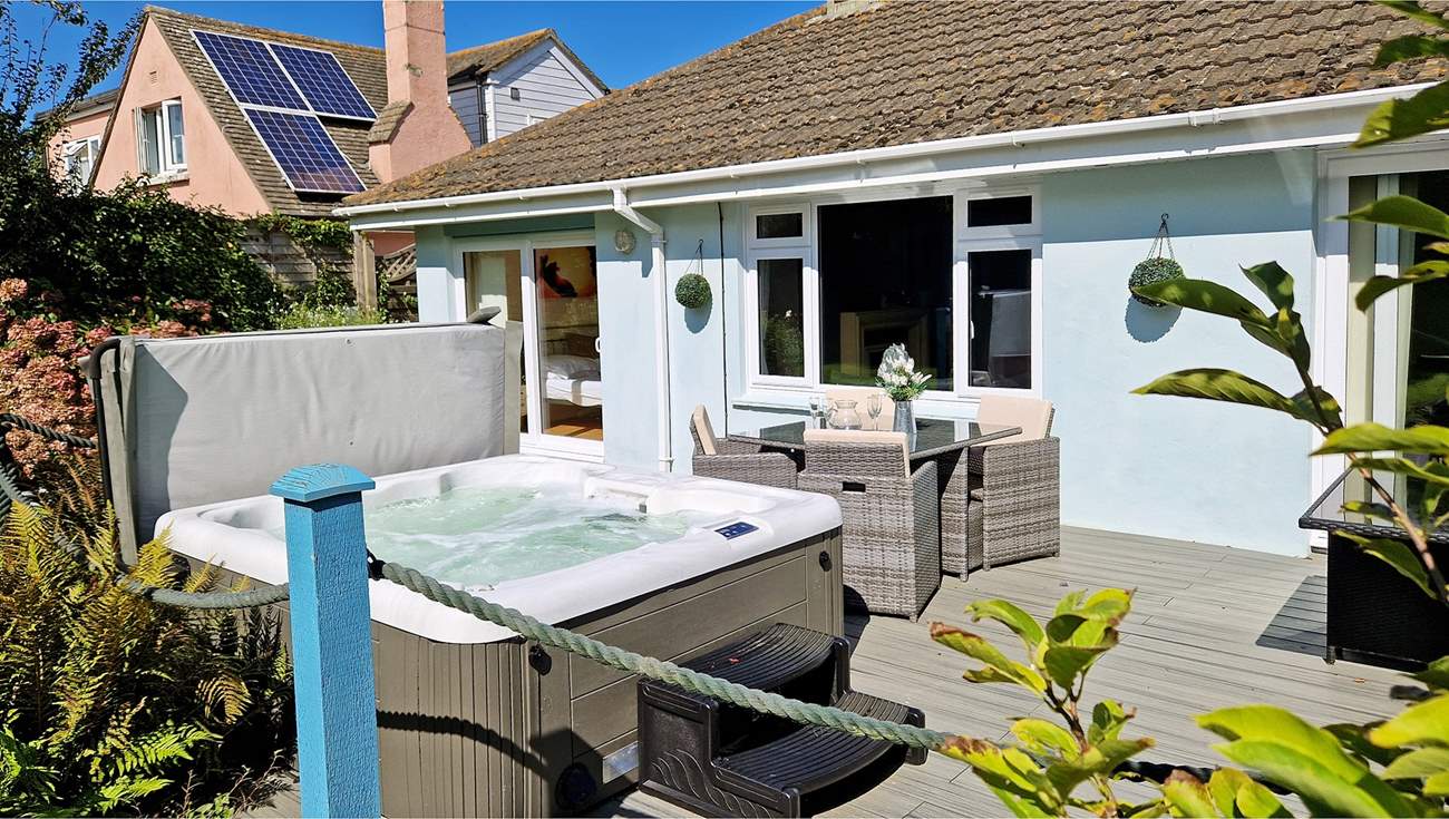 Perfectly situated in the heart of Croyde, welcome to Blue Pearl.