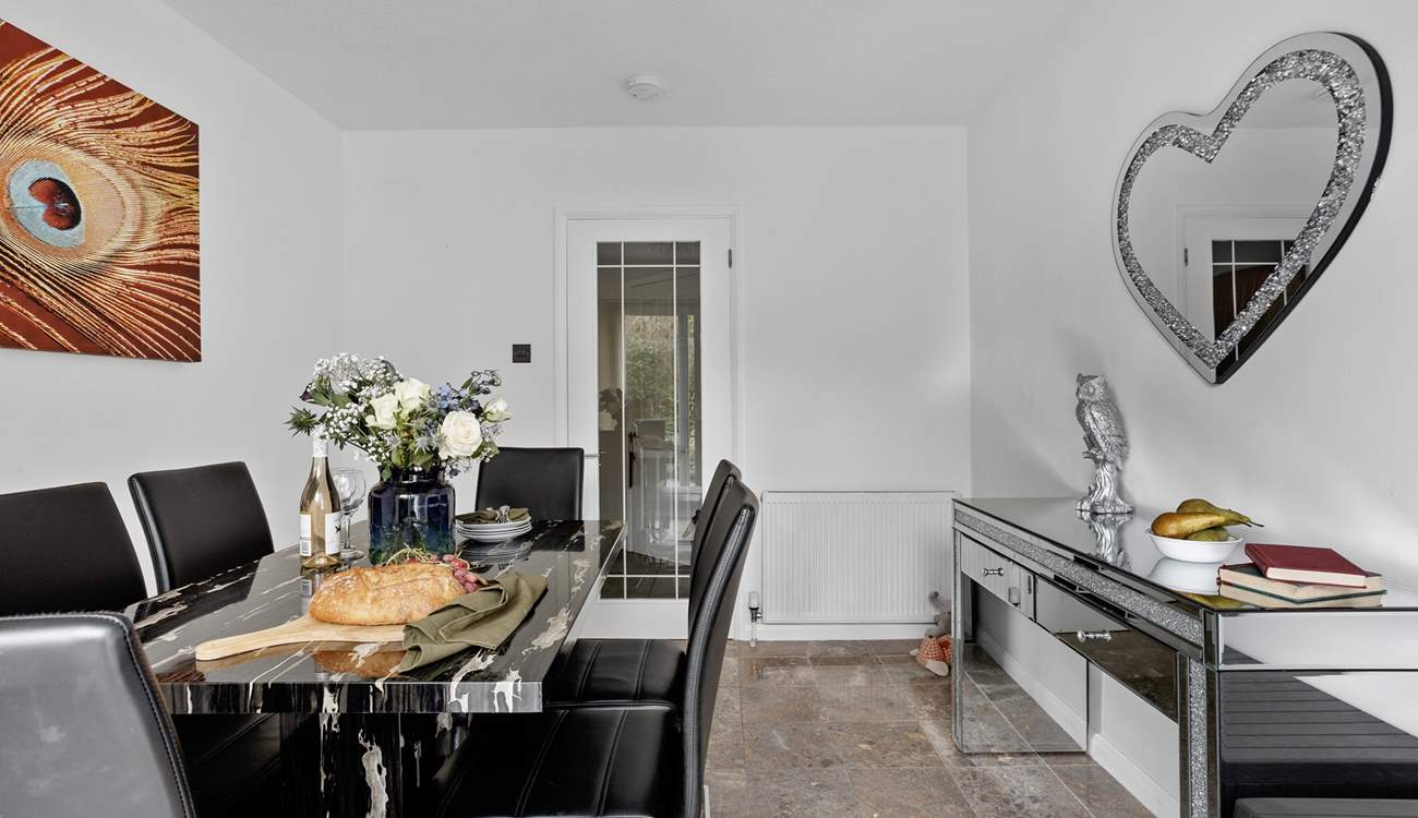 Gather round the dining-table for a family feast.