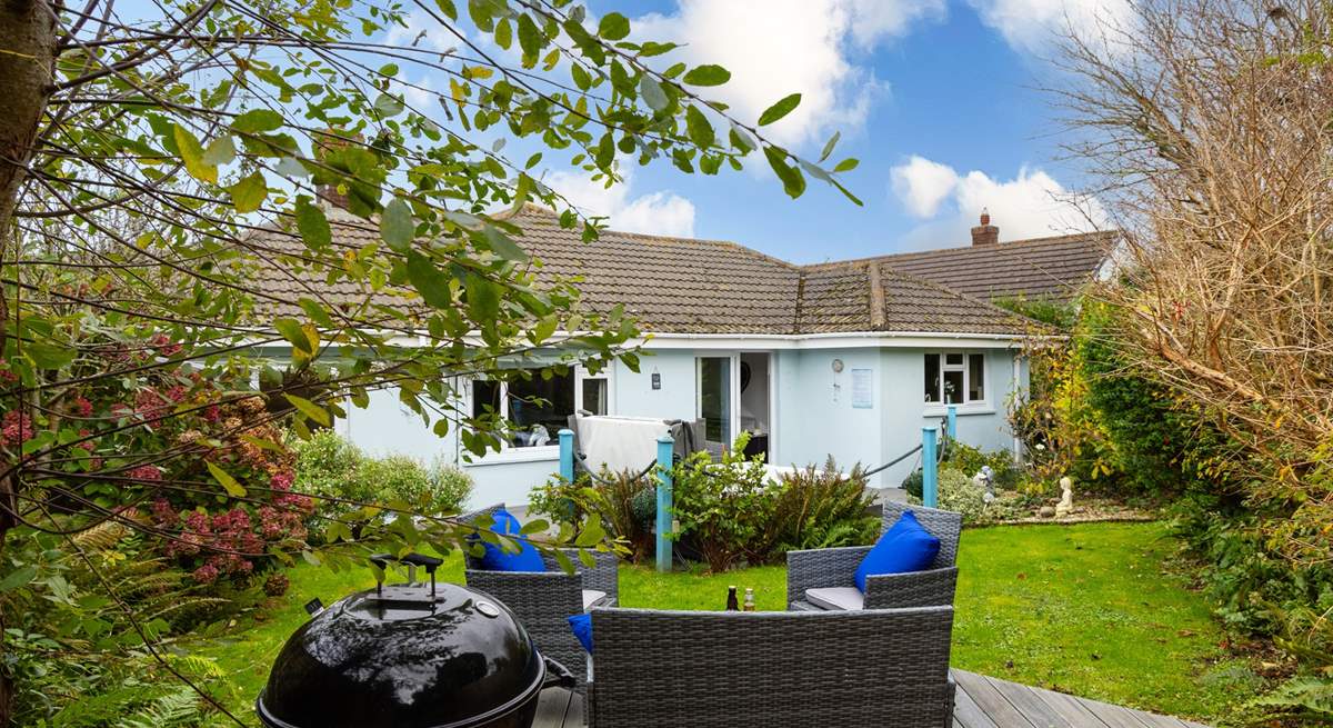 Sit and chat whilst the chef cooks up your barbecue favourites.