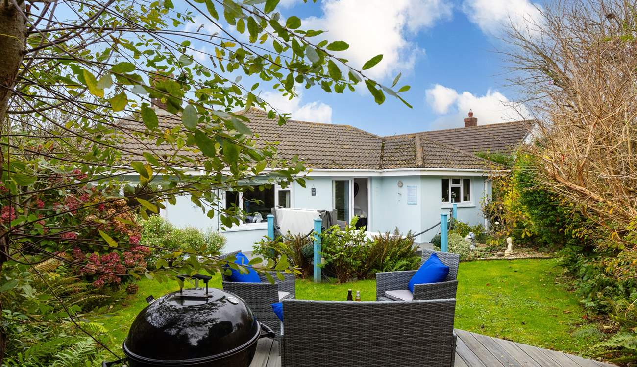 Sit and chat whilst the chef cooks up your barbecue favourites.