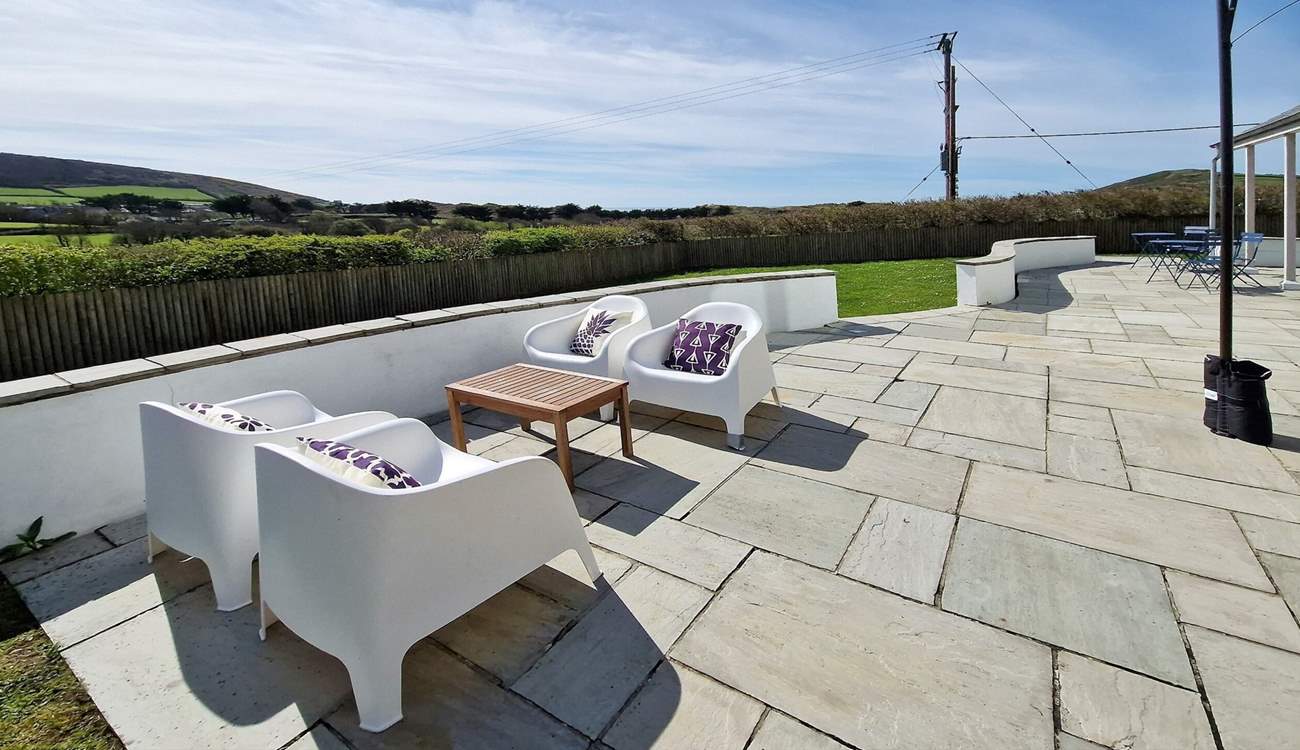 Ah bliss, time in the Devon sunshine. 