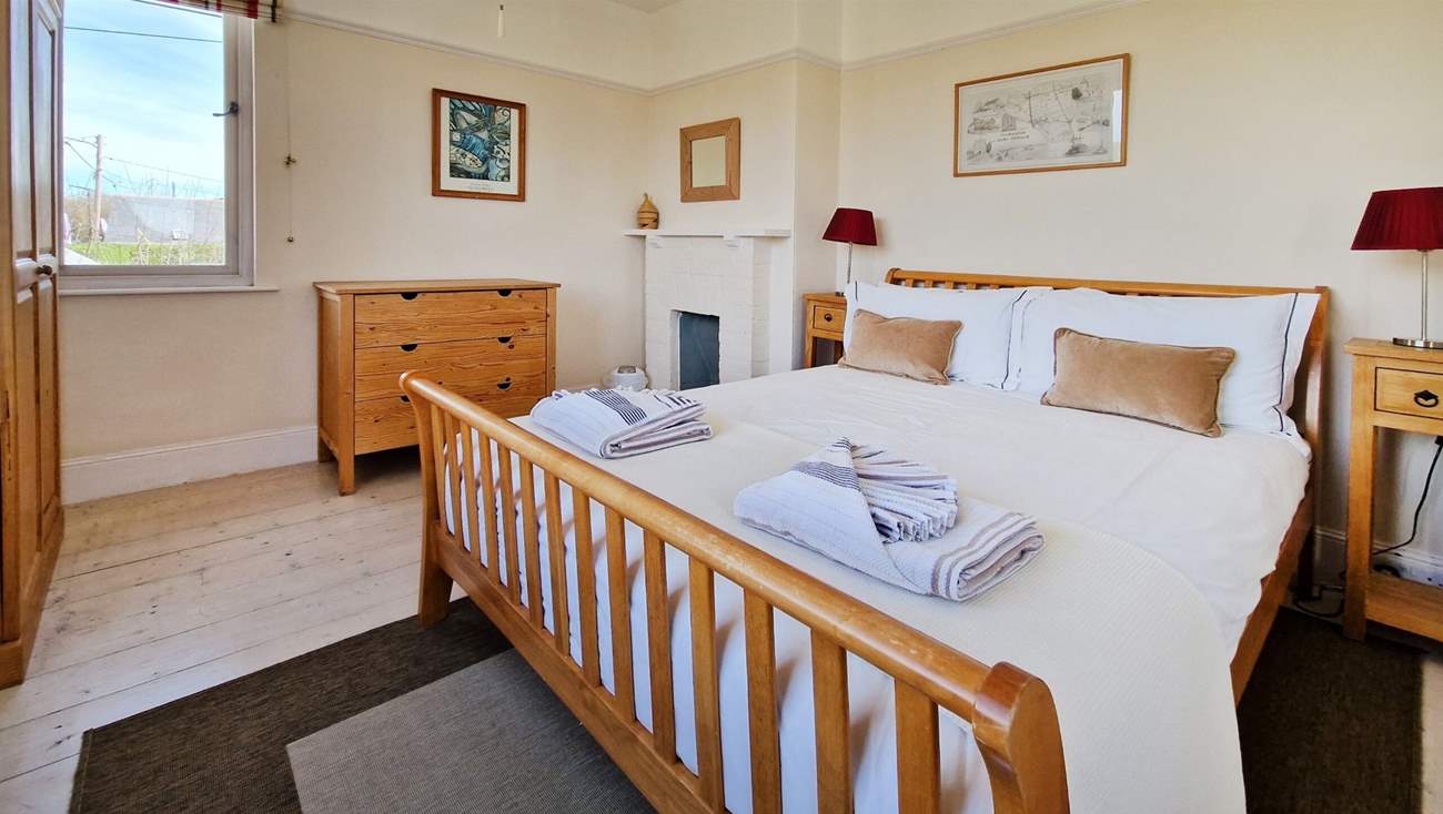 The double bedroom has a wonderful king-size bed.