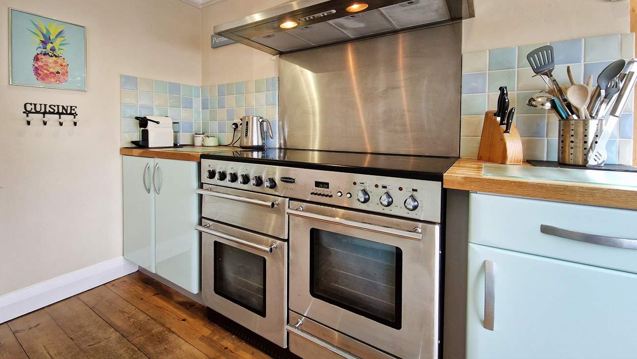 The chef will feel at home with this wonderful range cooker.