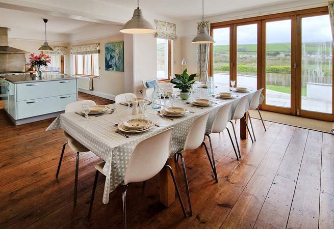 The kitchen/diner has oodles of space. 