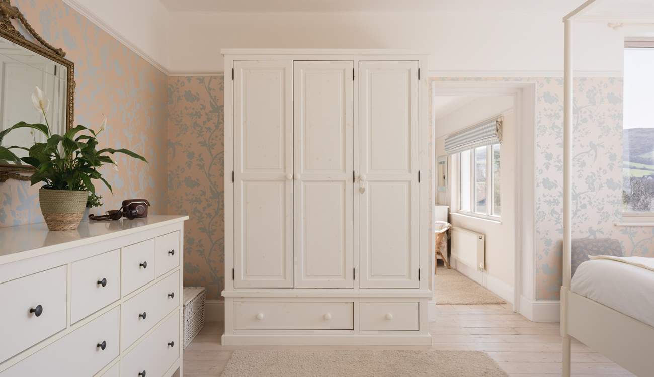 Head through to bedroom the two this offers the perfect family set up for a multi generational family stay at Broad-De.