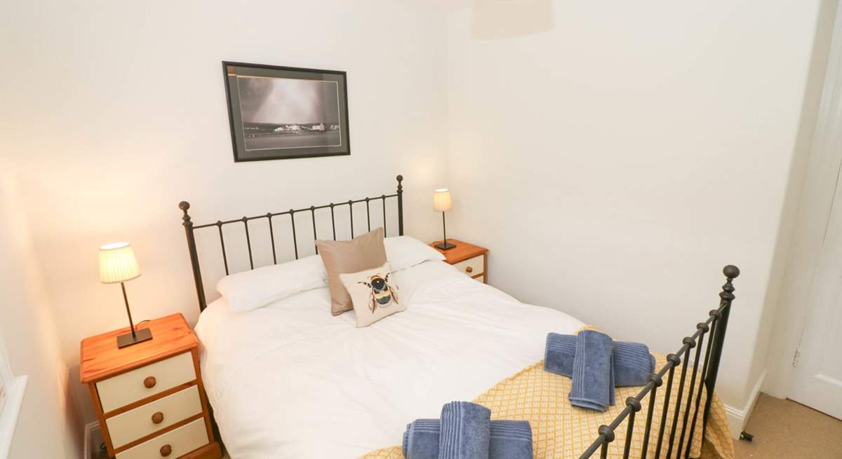 One of the sweet double bedrooms. 