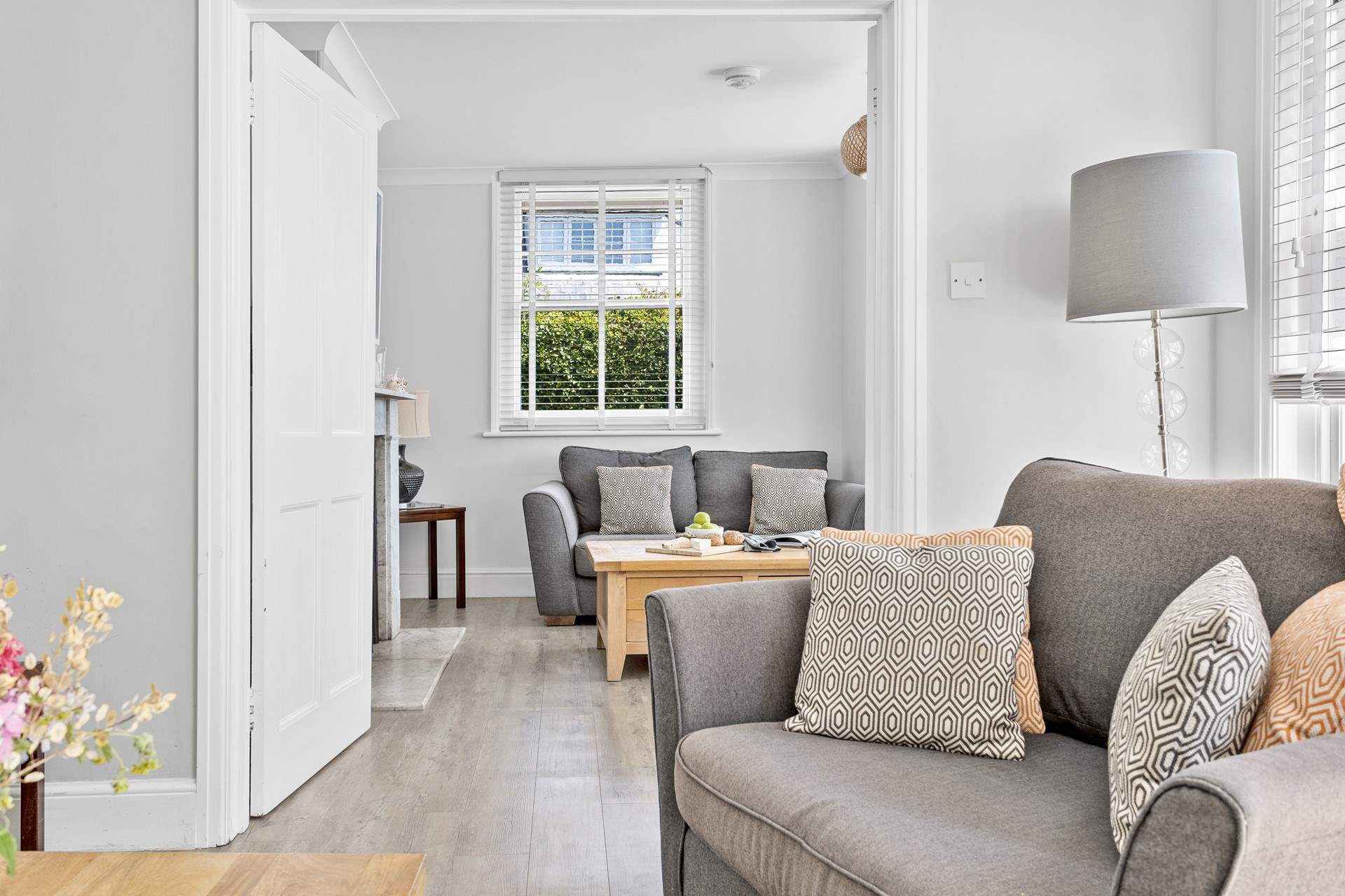 The snug is home to a sofa bed and Smart TV, ideal for children. 