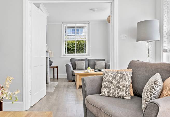 The snug is home to a sofa bed and Smart TV, ideal for children. 