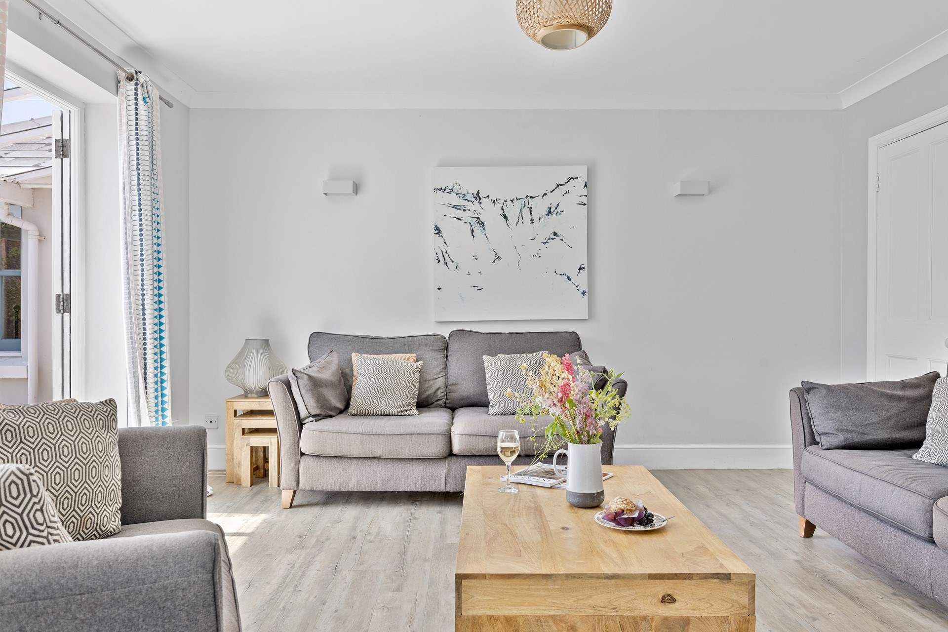 Pastel shades invite you to relax and unwind. 