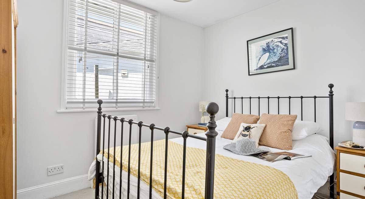 The second pretty double bedded room. 