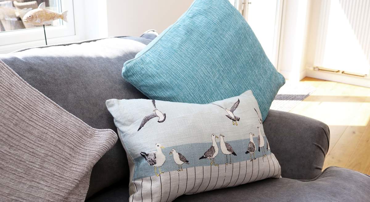 Lovely seaside themed touches. 