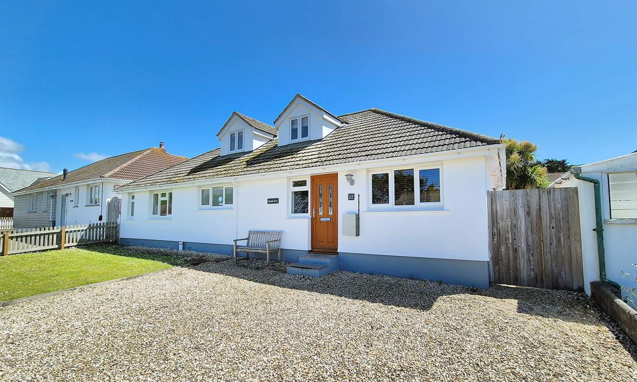 Sands End is the perfect base for a holiday with family or a group of friends.