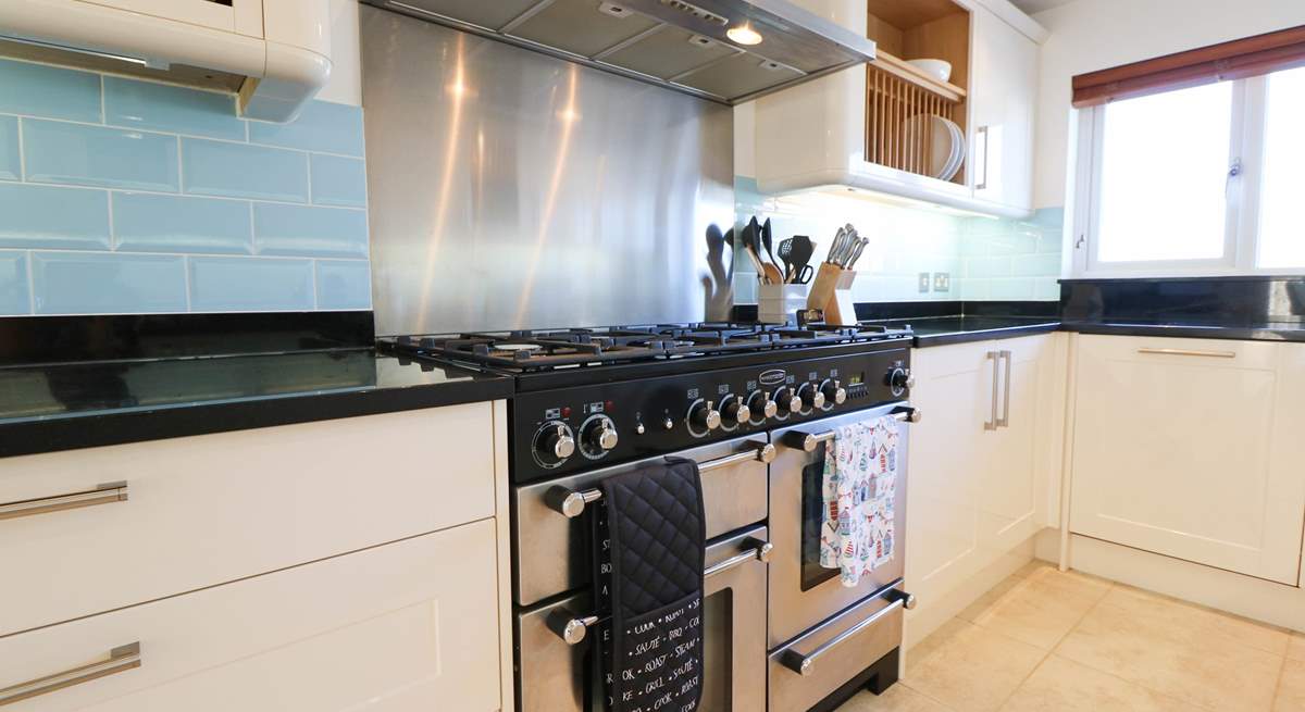 Cook up a feast on the dual fuel range cooker. 