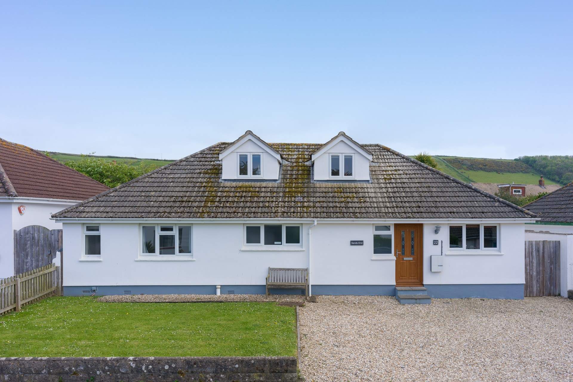 Sands End is the perfect base for a holiday with family or a group of friends. 