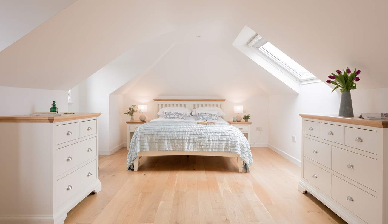 This gorgeous first floor bedroom with en suite shower-room.