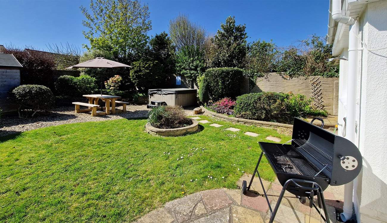 Sandy Toes has an idyllic enclosed garden.