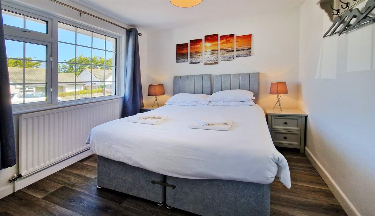 Bedroom 2 can be made up as a king or a twin.