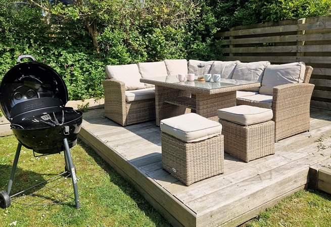 Prepare a feast on the barbecue.