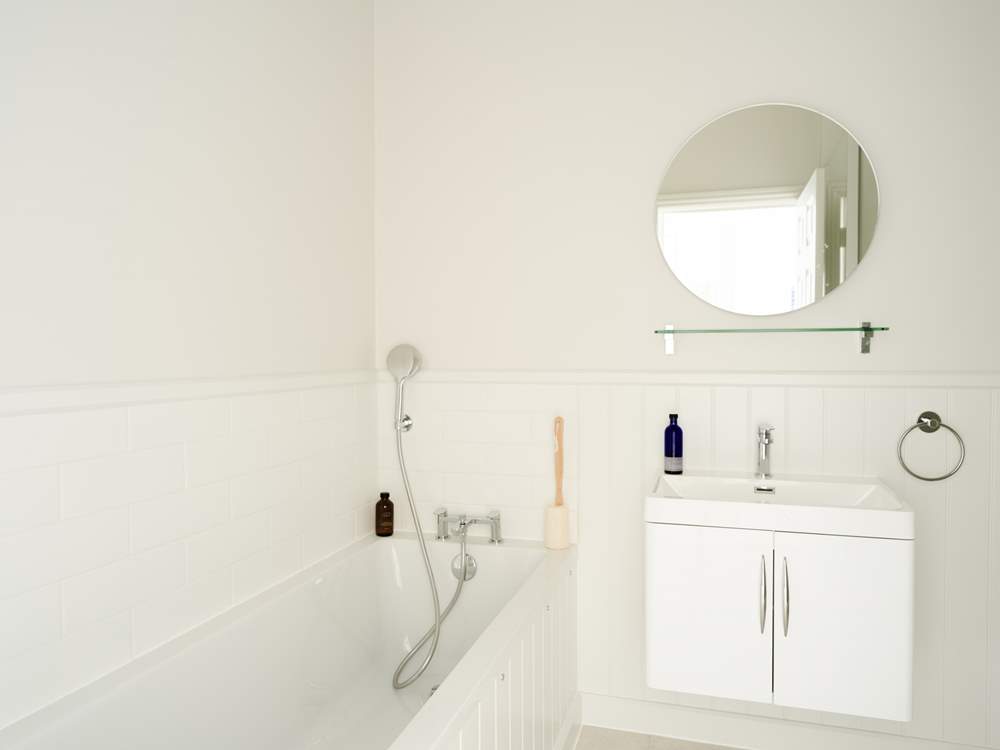 Choose from a leisurely soak in the bath or a refreshing shower in the family bathroom.
