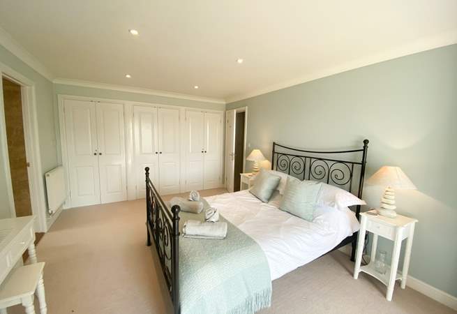 Pretty pastel shades match the seaside location here. 