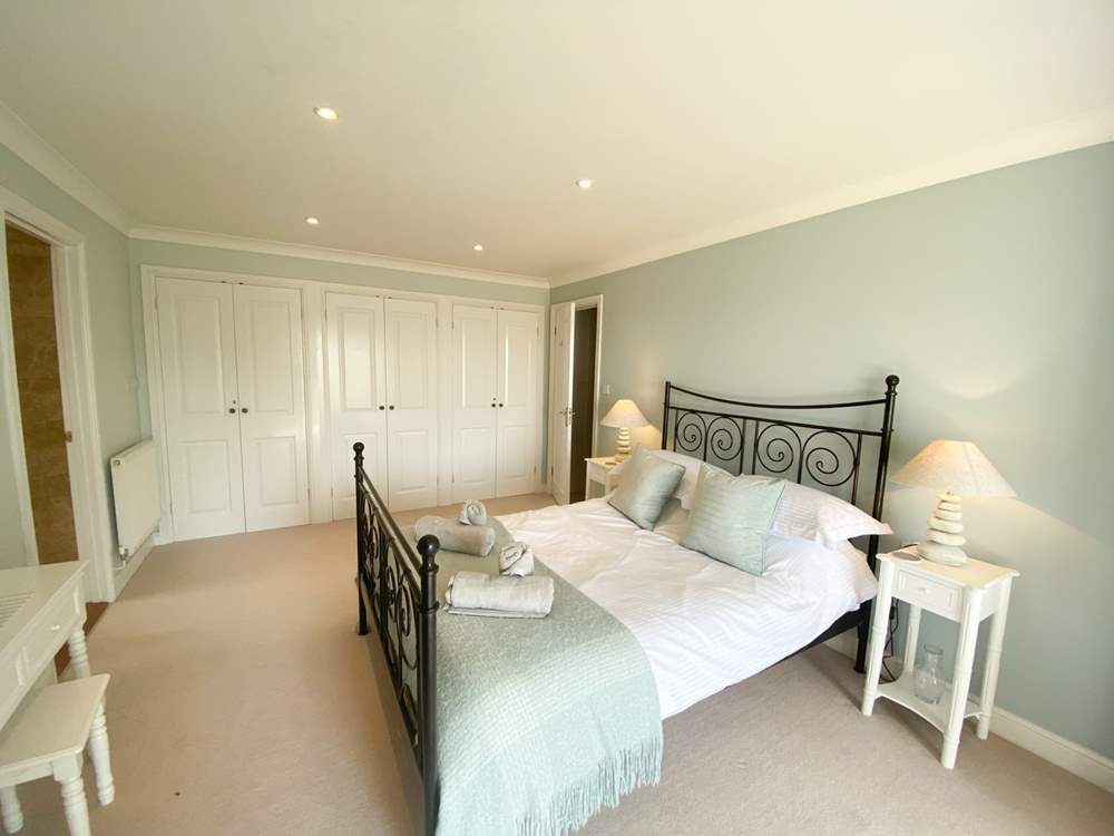 Pretty pastel shades match the seaside location here.