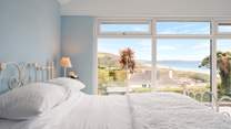 Waking up to those views! 