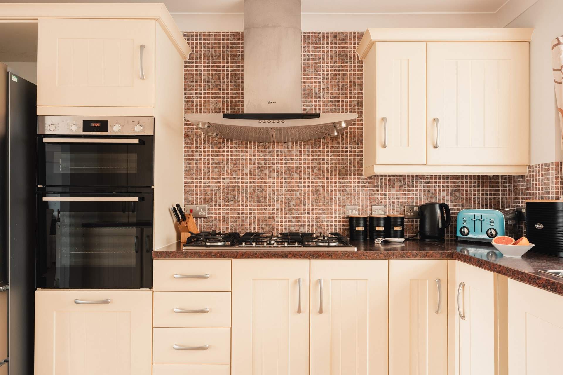 The stylish kitchen has all the equipment you'll need...