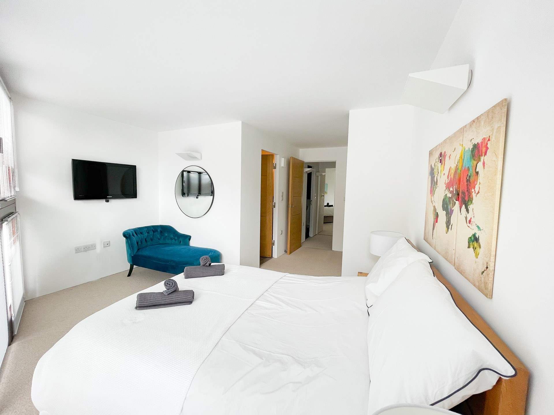 Bedroom 1 has a king bed and an en suite.