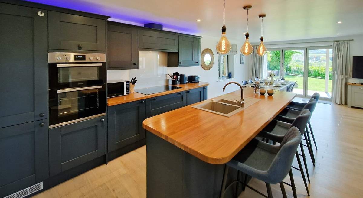 Oh so stylish - the kitchen is a dream!
