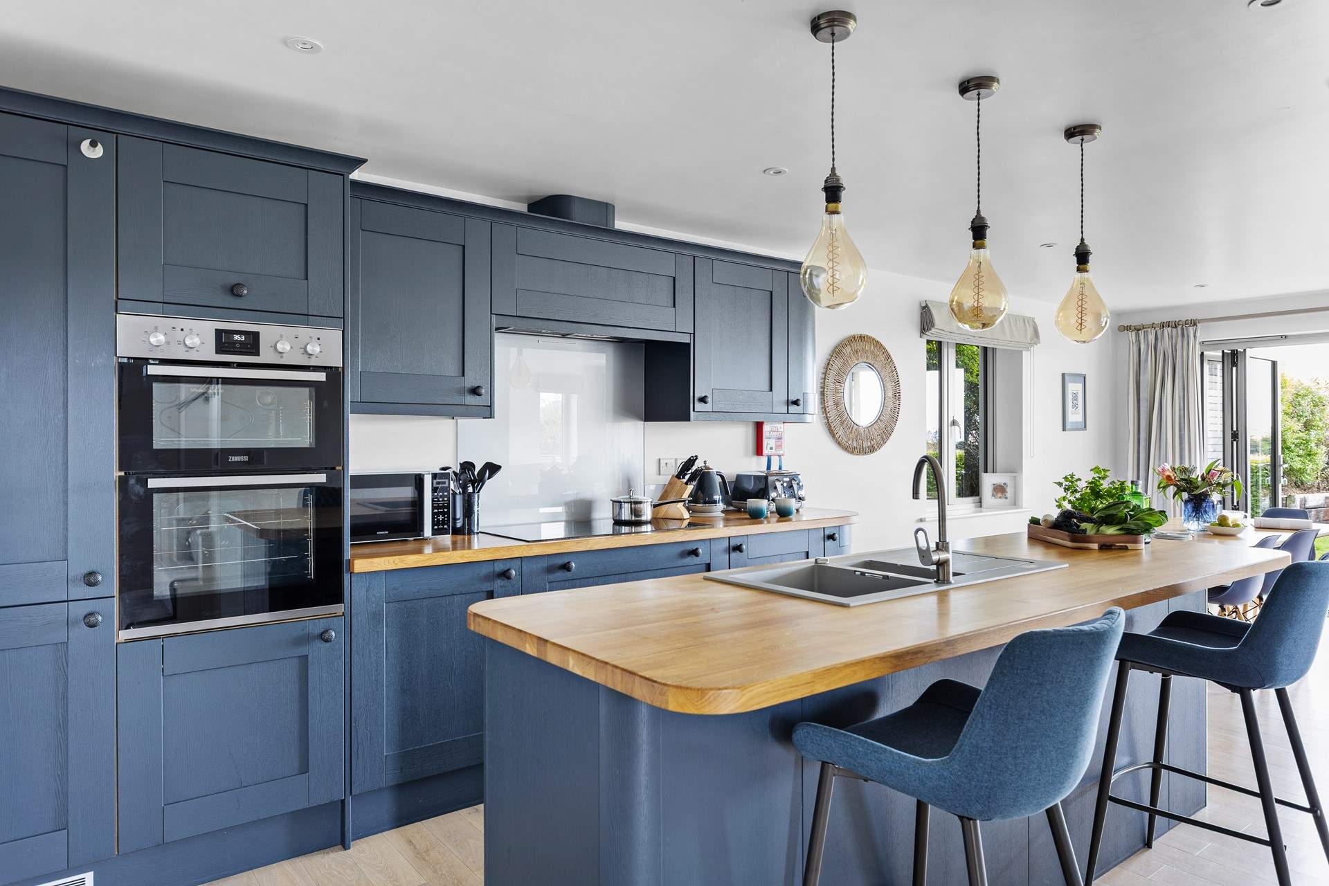 Oh so stylish - the kitchen is a dream!